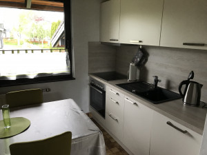 Küche mit Essbereich